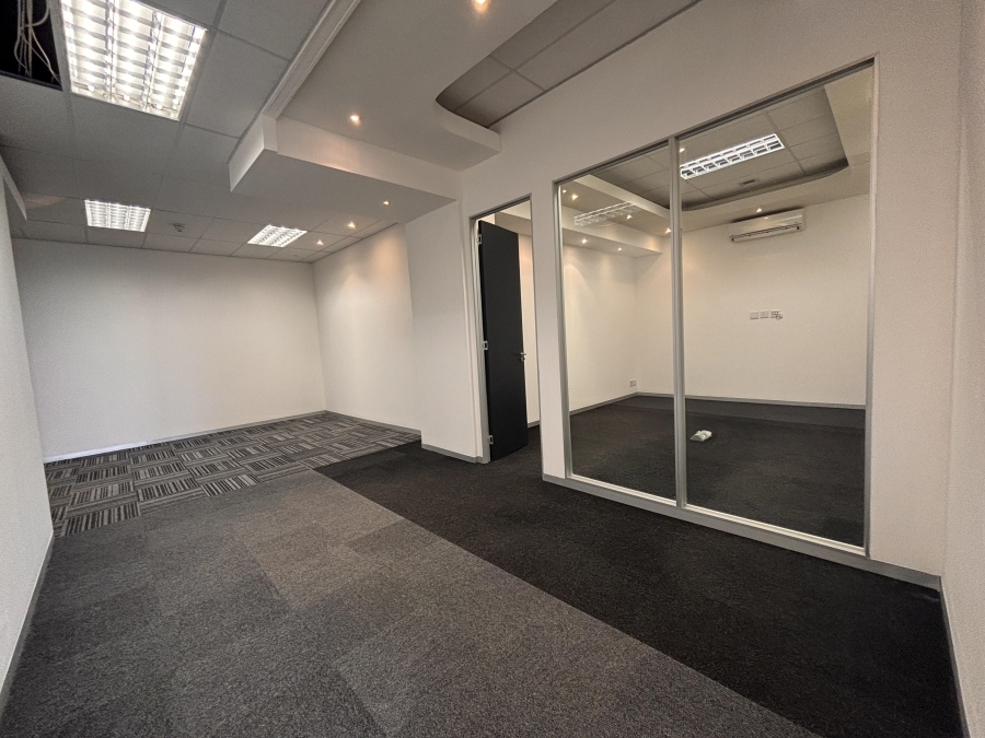 To Let commercial Property for Rent in Woodstock Western Cape